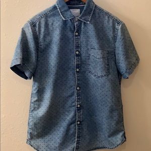 Short sleeve denim